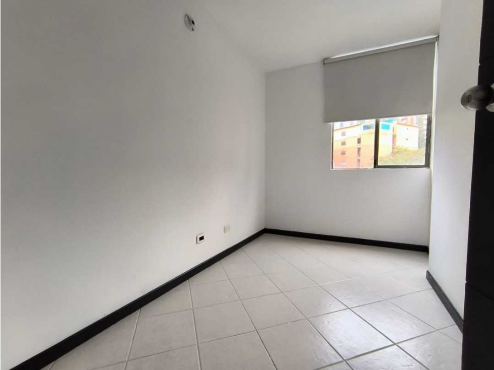 Apartamento venta envigado cerca clinica de la policia zona plana! — foto 2