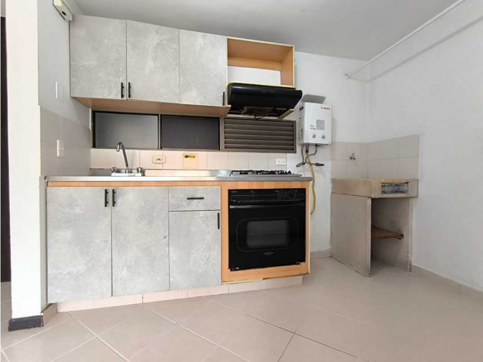 Apartamento venta envigado cerca clinica de la policia zona plana! — foto 3