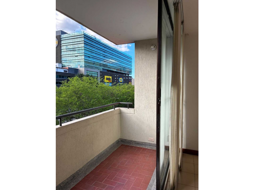 Apartamento venta envigado el portal 5to piso con ascensor 2 parqueade