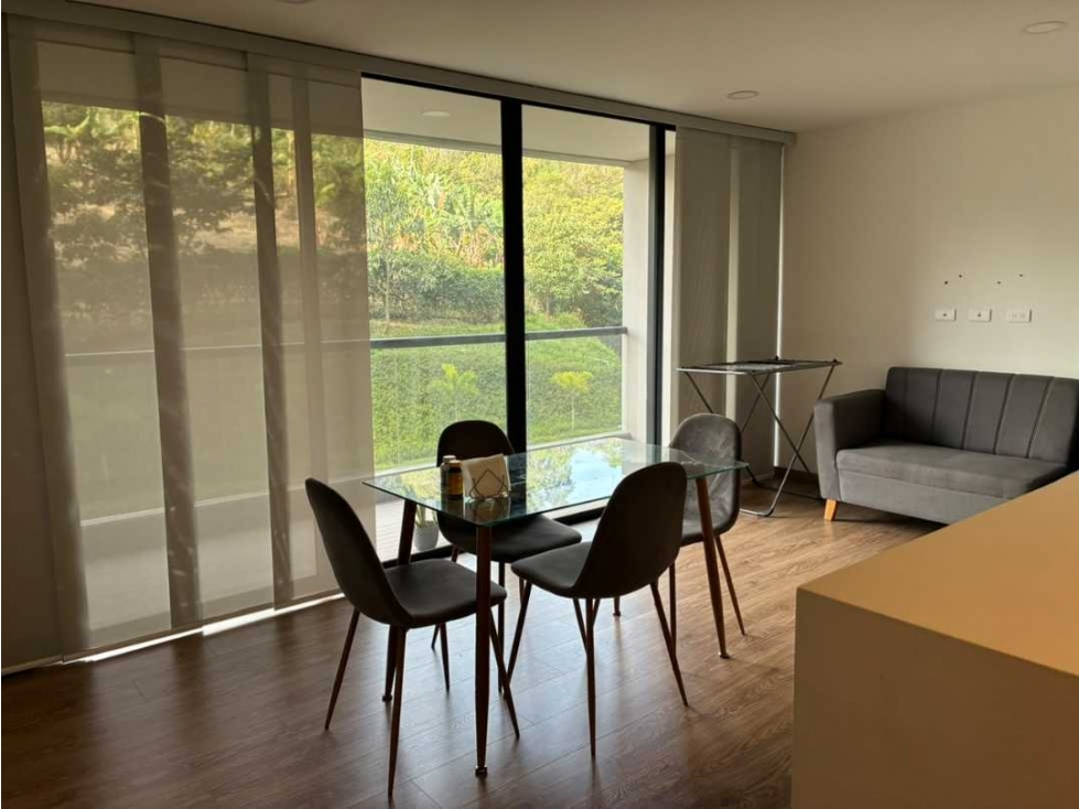 Apartamento venta envigado el trianon parqueadero/util unidad nueva — foto 2
