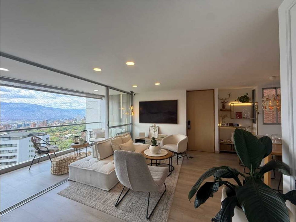 Apartamento venta envigado esmeraldal con linda vista parq.doble, util — foto 3