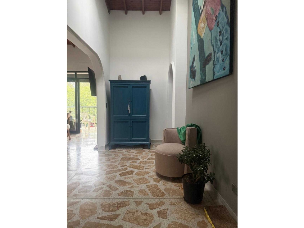 Apartamento venta envigado jardines buenos acabados parqueadero/util — foto 5