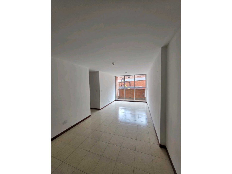 Apartamento venta envigado la paz cerca a todo — foto 2