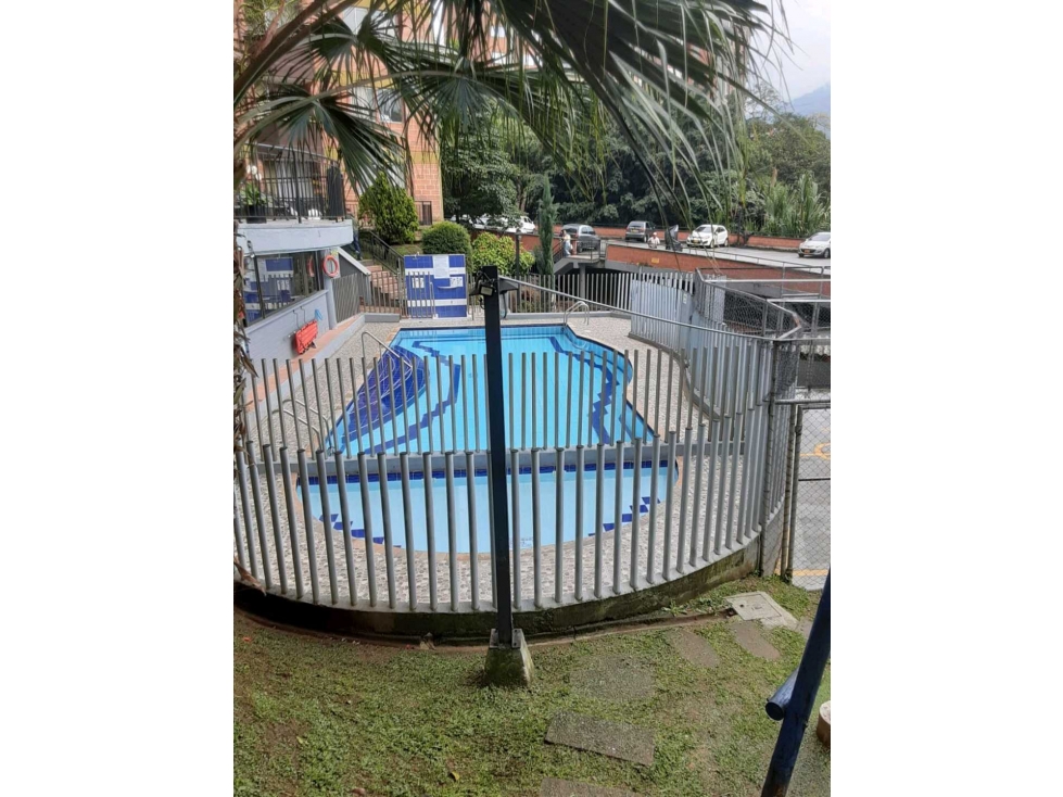 Apartamento venta envigado manuel uribe cometas 1er piso Parqueadero — foto 3