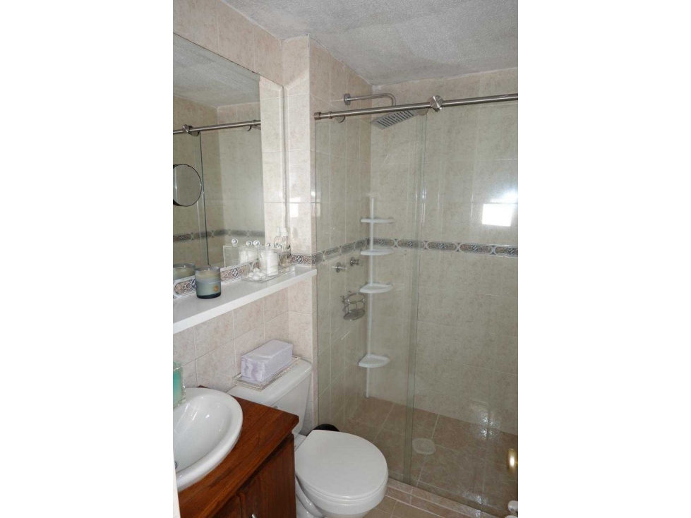 Apartamento venta envigado manuel uribe cerca hospital con parqueadero — foto 3