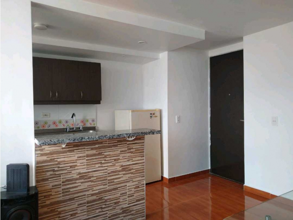 Apartamento venta envigado señorial con parqueadero linda vista — foto 2