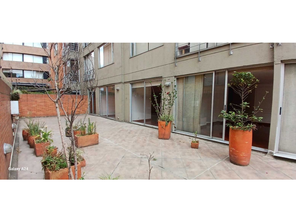 APARTAMENTO VENTA GRAN TERRAZA SANTA PAULA — foto 2