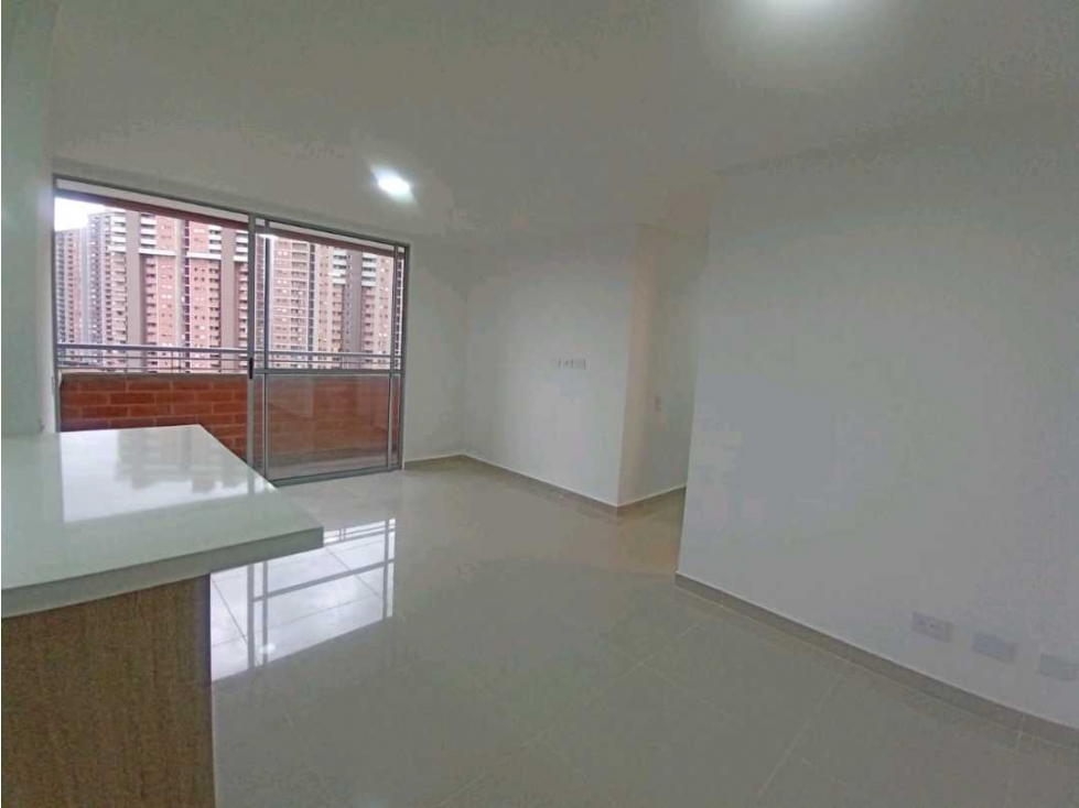 Apartamento venta Itagüí ditaires, parqueadero y util