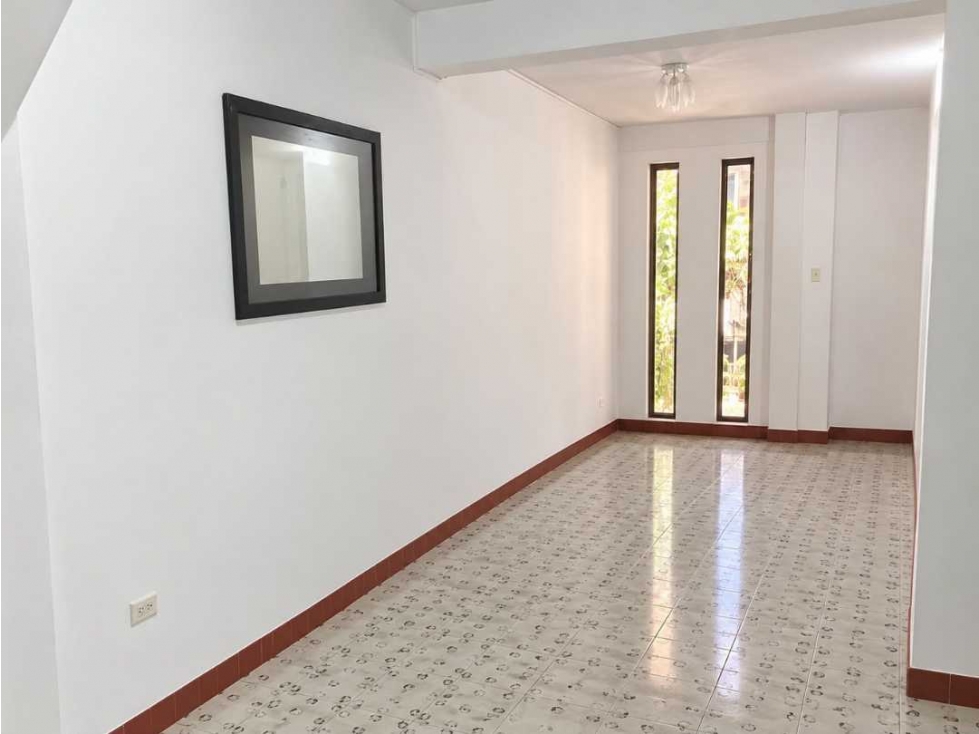 Apartamento venta itagui balcones de sevilla 1er piso — foto 2
