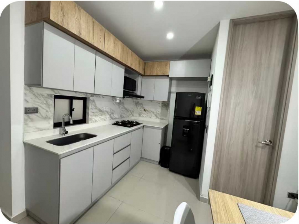 Apartamento venta itagui cerca al parque amoblado para renta por dias! — foto 2