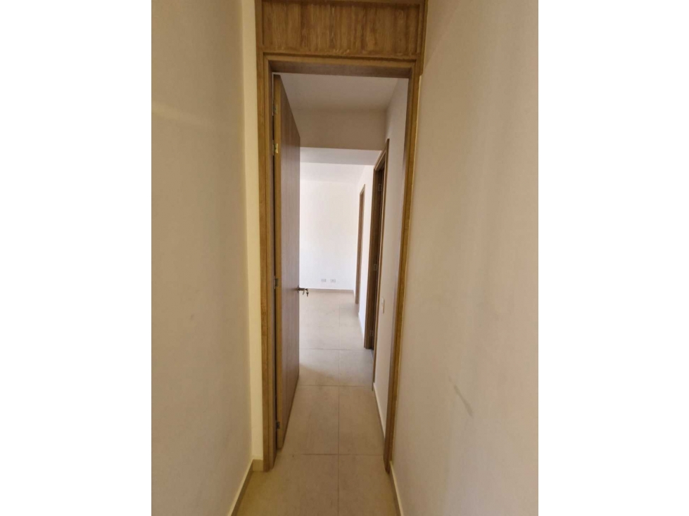 Apartamento venta itagui cerca al parque unidad Parqueadero y util — foto 5