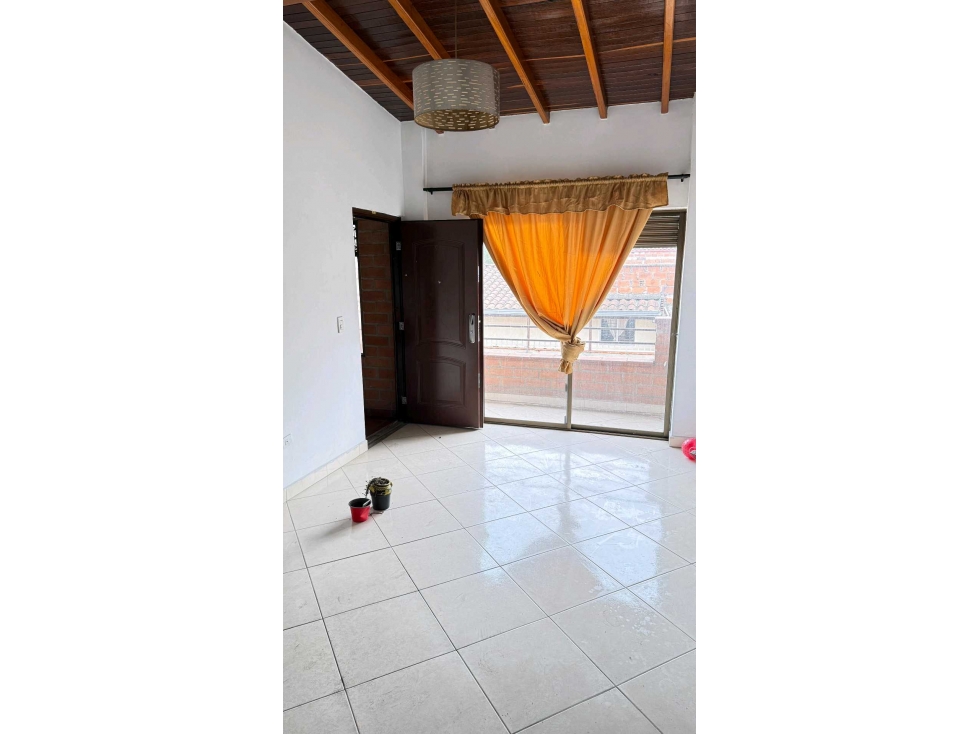 Apartamento venta itagui santa maria con manzarda y terraza