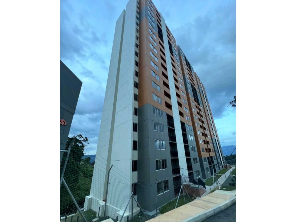 Apartamento venta la estrella ancon ciudad jardin obra negra estrenar — foto 5