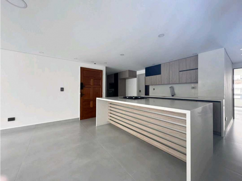 APARTAMENTO VENTA / LAURELES / REMODELADO — foto 2