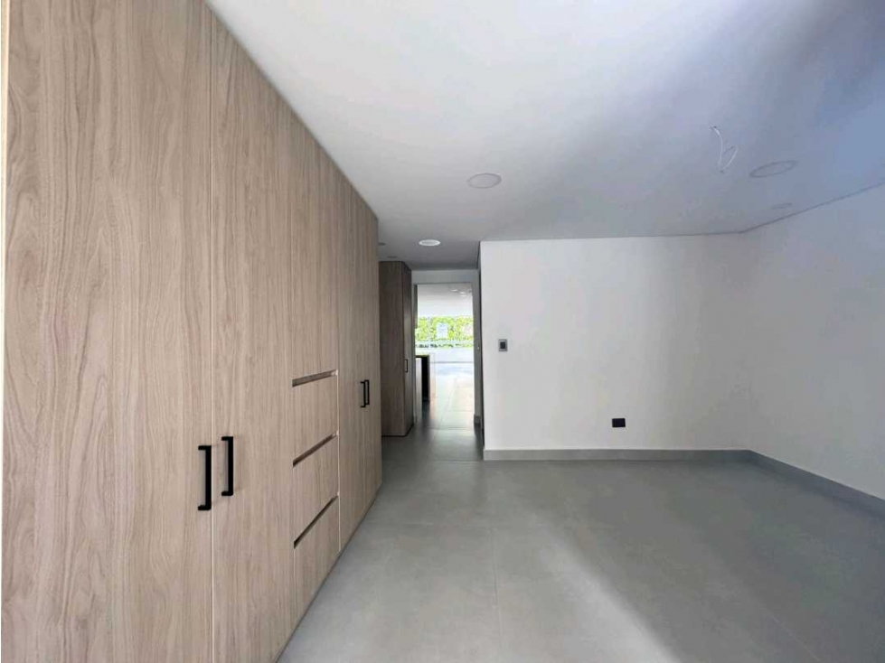 APARTAMENTO VENTA / LAURELES / REMODELADO — foto 6