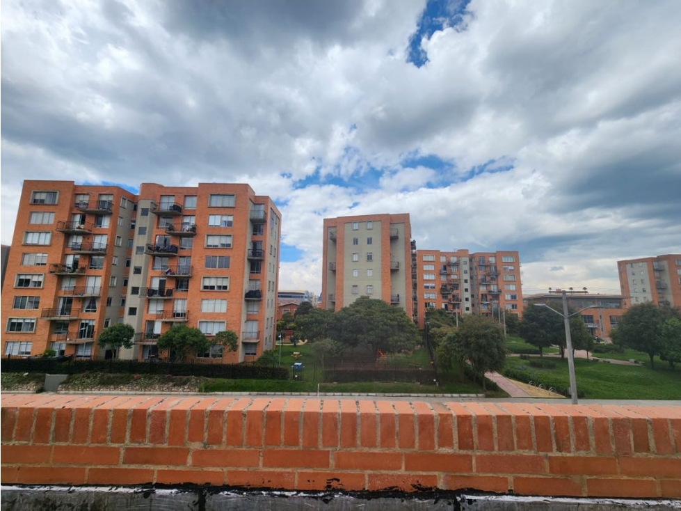 APARTAMENTO VENTA MOSQUERA HACIENDA ALCALA — foto 2