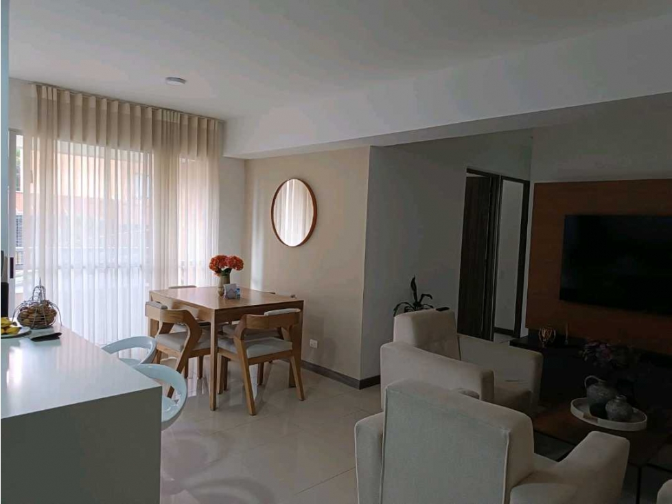 Apartamento venta sabaneta asdesilla 1er piso unidad completa — foto 3