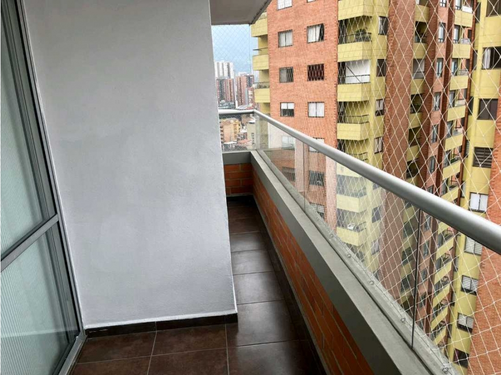 Apartamento venta sabaneta cerca al parque loma linda