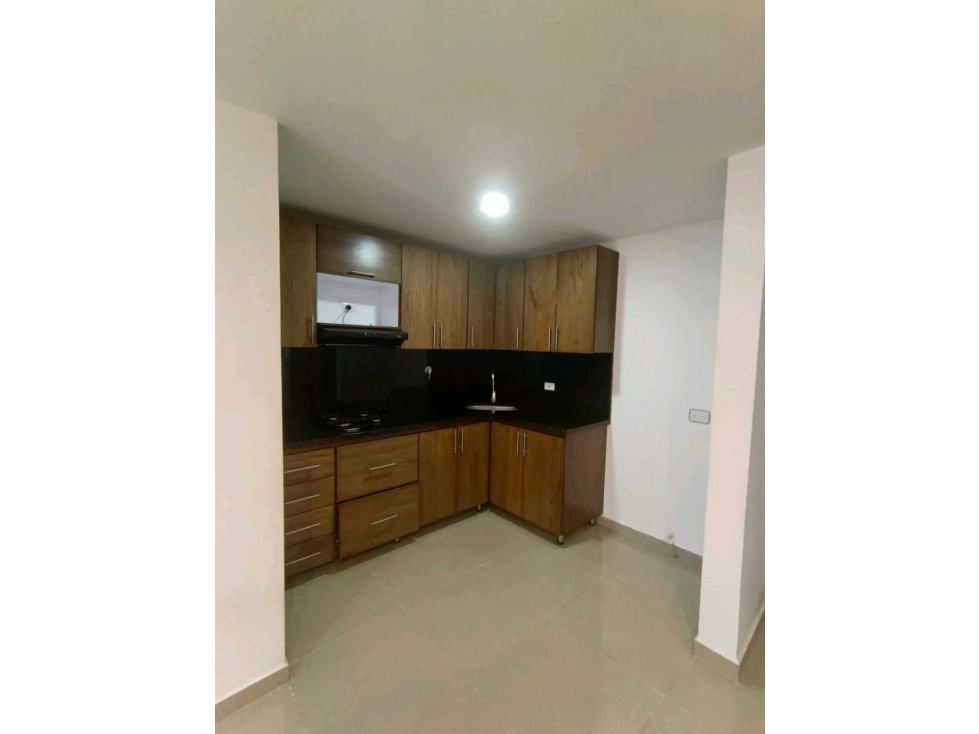 Apartamento venta sabaneta el carmelo la vaquita, parqueadero y util — foto 6