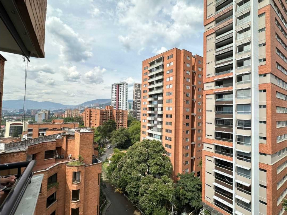 Apartamento venta santa maria de los angeles con 2 parqueaderos/util — foto 3