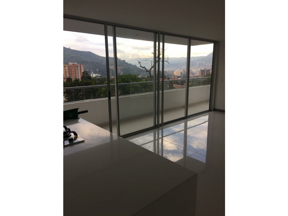 Apartamento venta Suramérica la estrella unidad verde vivo