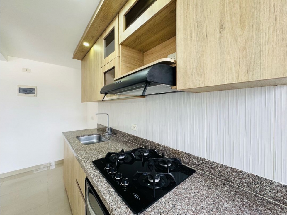 APARTAMENTO VENTA ZONA PLANA SABANETA A PASOS DEL METRO 69m2 — foto 2