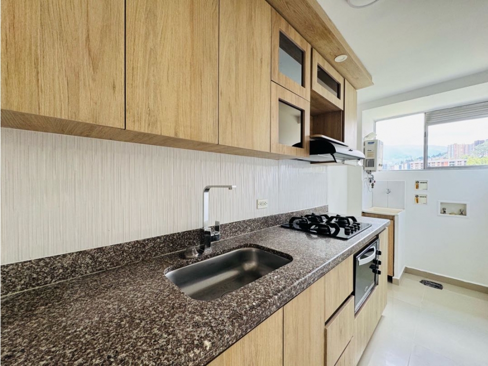 APARTAMENTO VENTA ZONA PLANA SABANETA A PASOS DEL METRO 69m2 — foto 3