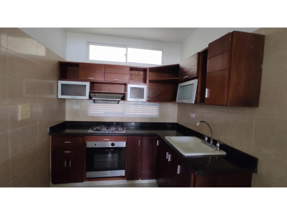 Apartamento y garaje en venta - Monteria, Córdoba. — foto 2