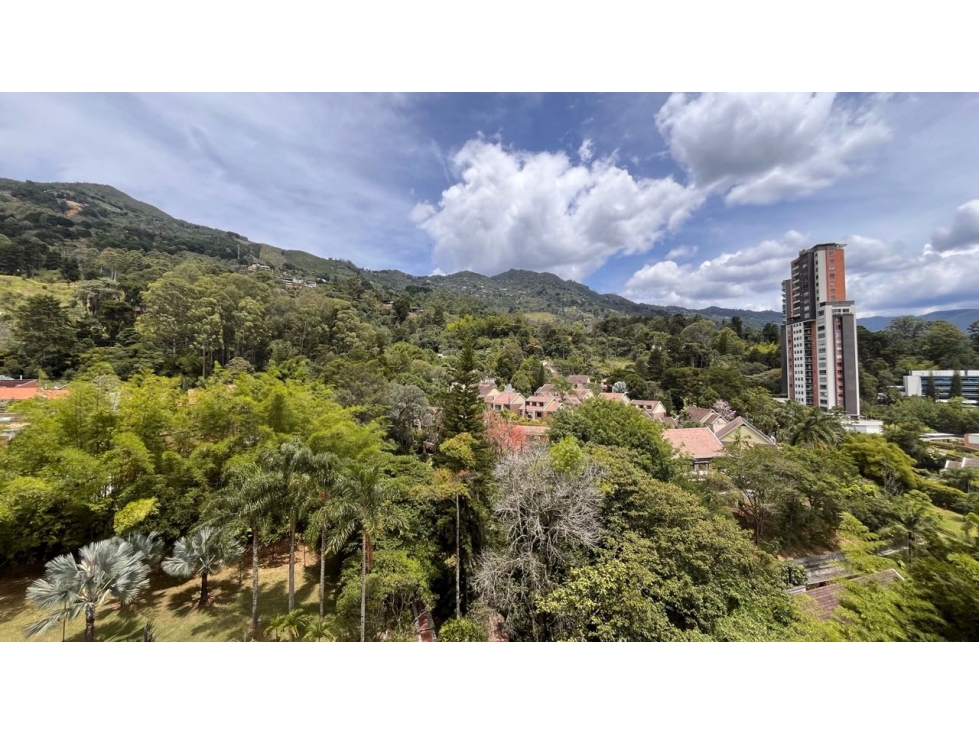 Apartamento Zona Exclusiva Sector Tesoro - Poblado