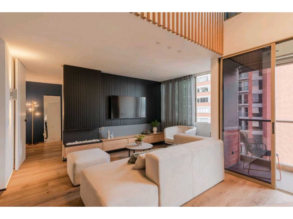 Apartamento dúplex en venta El Poblado, sector padre Marianito. — foto 4