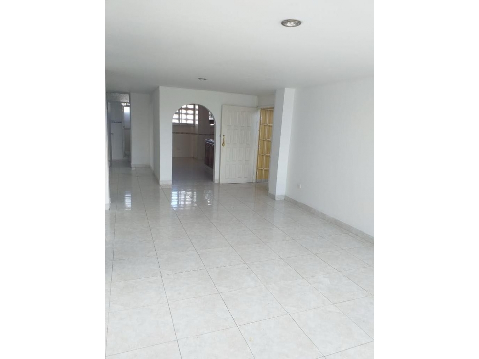 APARTAMENTO.EN VENTA EN LOS NOGALES — foto 4
