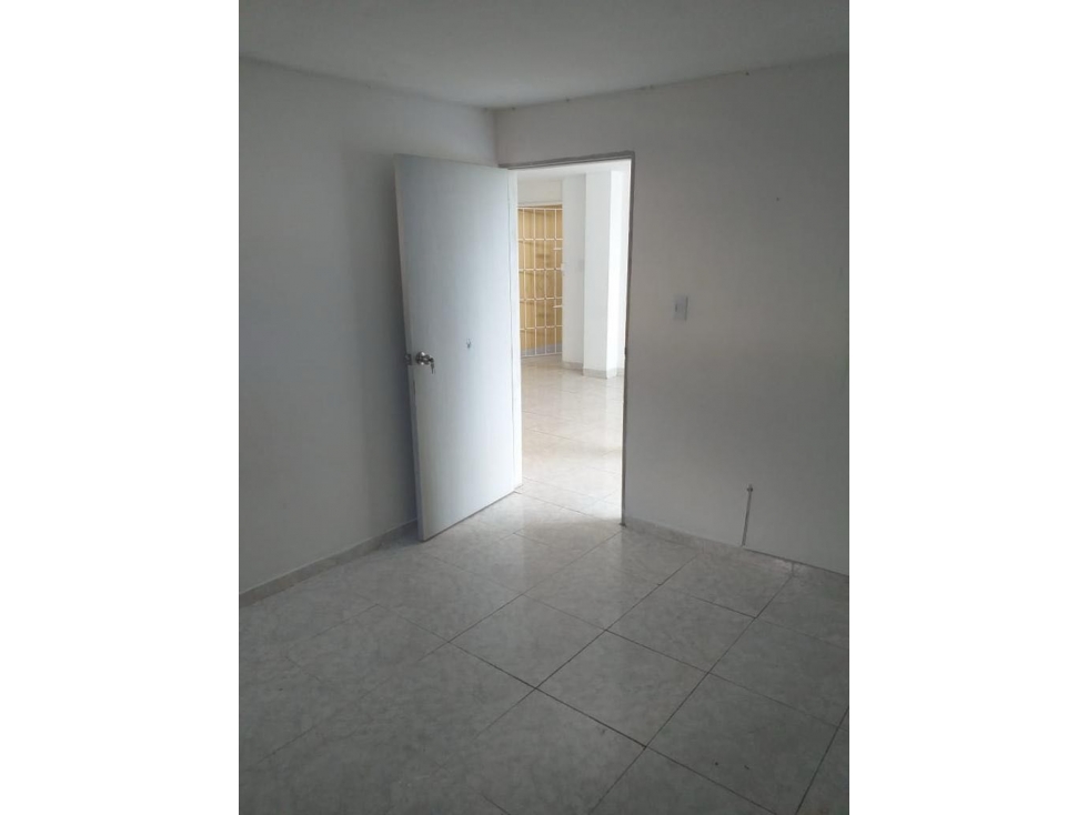 APARTAMENTO.EN VENTA EN LOS NOGALES — foto 5