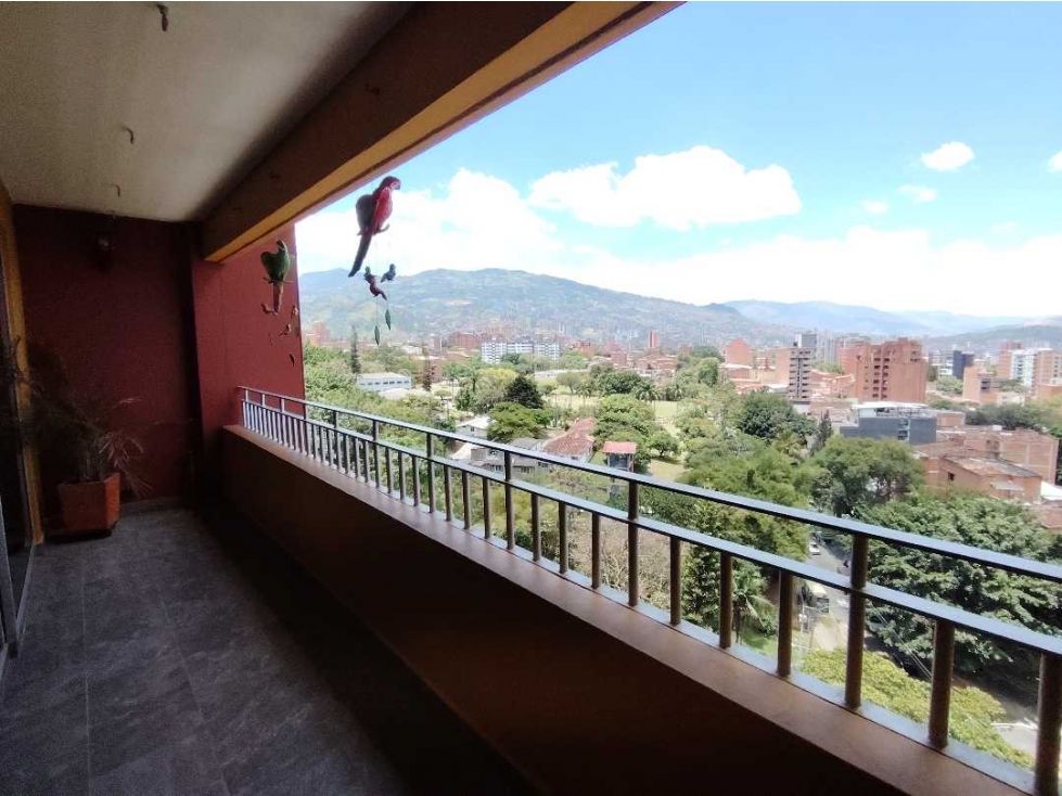 Apartamento en venta La Castellana, Medellín — foto 2