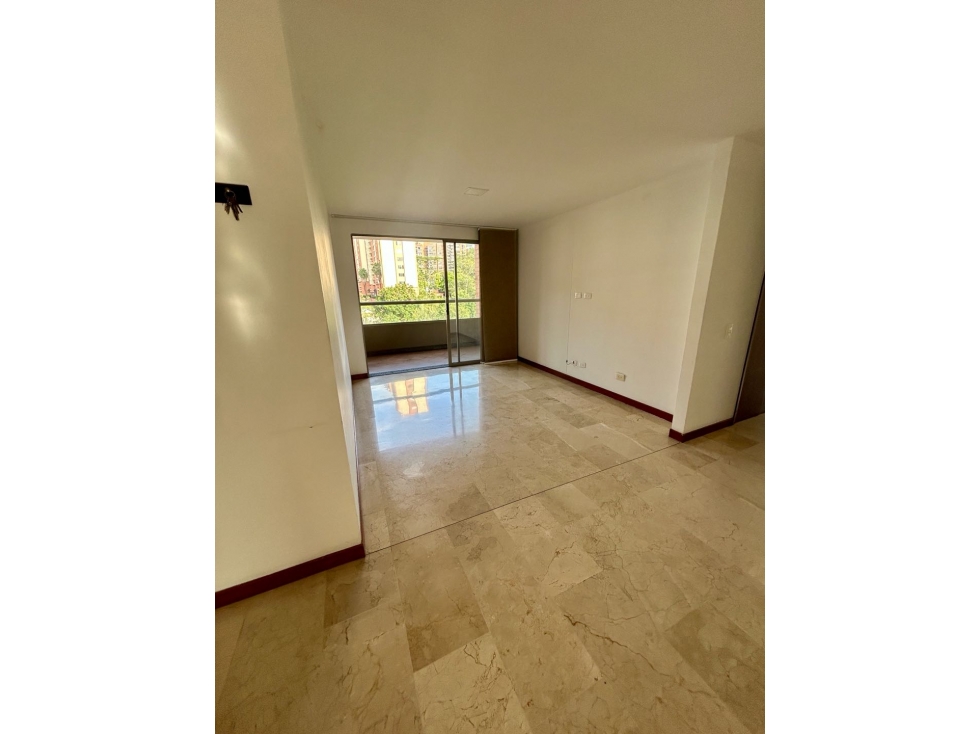 Venta de hermoso apartamento en el Poblado — foto 3
