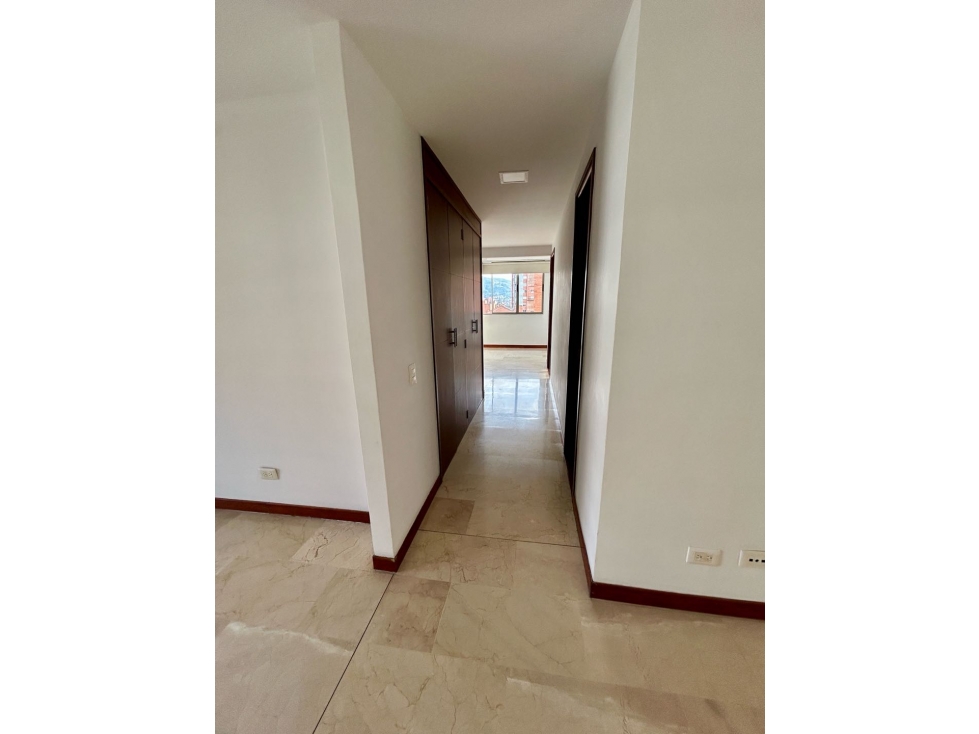 Venta de hermoso apartamento en el Poblado — foto 5