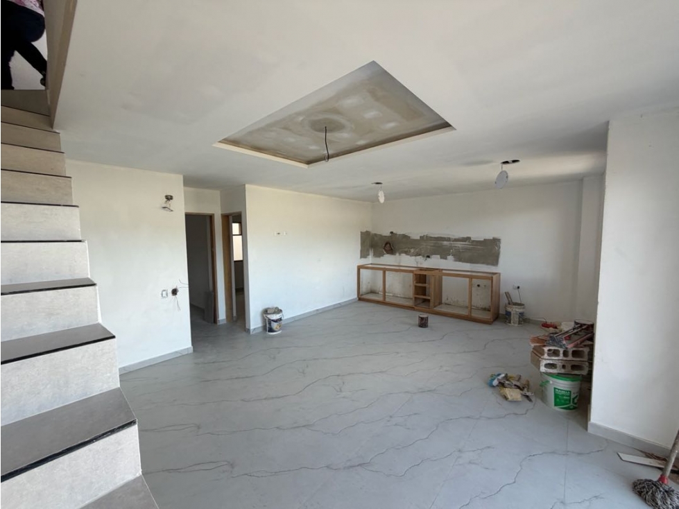 APARTAMENTOS DÚPLEX EN VENTA -EXCELENTE UBICACIÓN EN EL CARMEN VIBORAL — foto 6