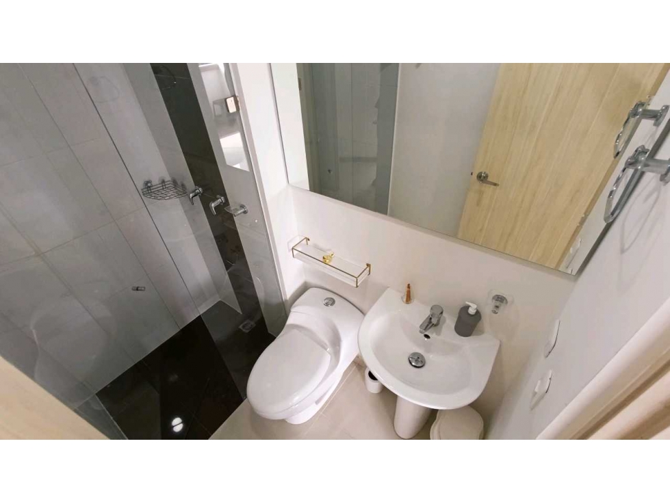 Apartamentos en arriendo en La Estrella, con vista, AMOBLADO — foto 5