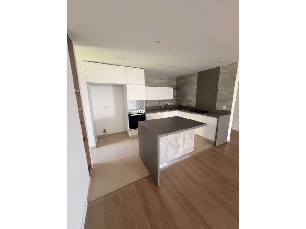 Apartamentos en arriendo Envigado Loma de las Brujas GN9 — foto 2