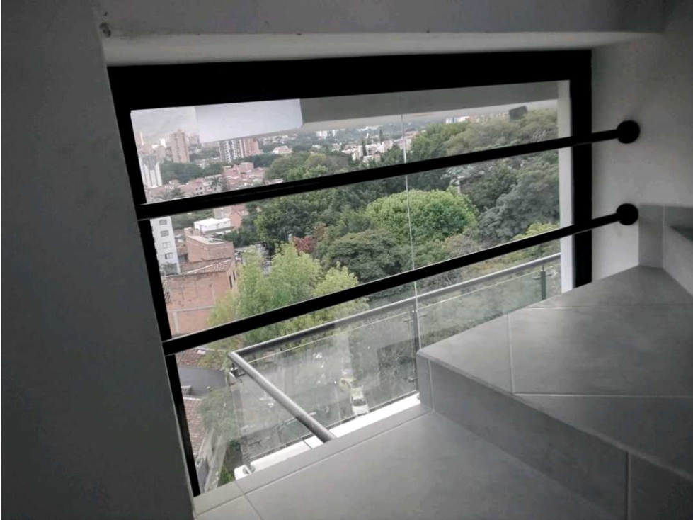 APARTAMENTO EN VENTA CALASANZ PARTE BAJA CON PARQUEADERO — foto 3