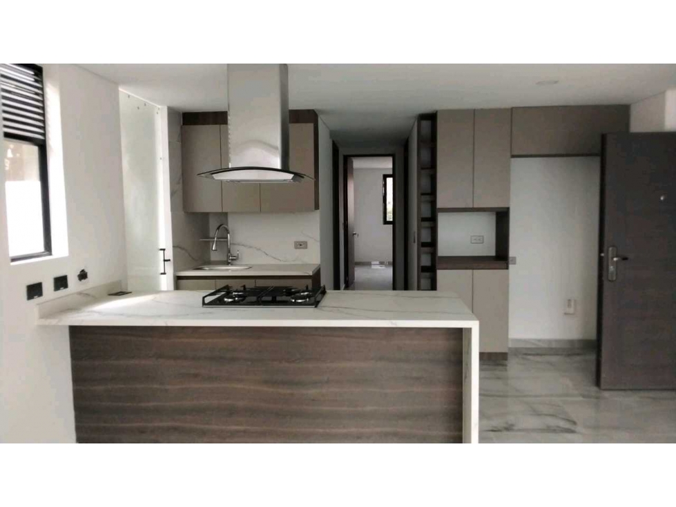 APARTAMENTO EN VENTA CALASANZ PARTE BAJA CON PARQUEADERO — foto 4