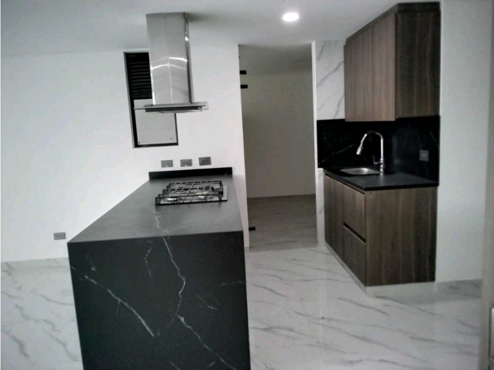 APARTAMENTO EN VENTA CALASANZ PARTE BAJA CON PARQUEADERO — foto 5
