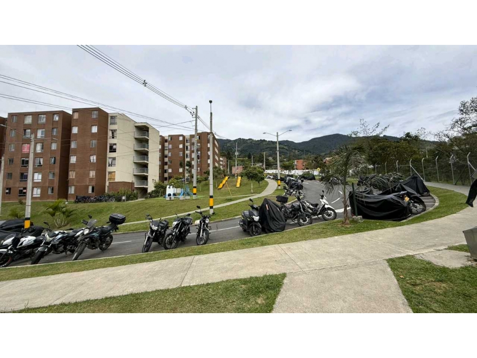 APARTAMENTO EN VENTA SAN ANTONIO DE PRADO UNIDAD CERRADA PIEMONTE — foto 2