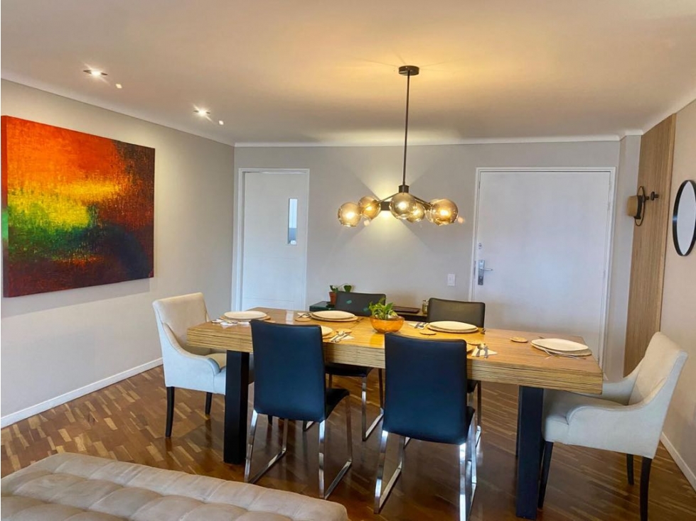 APATAMENTO REMODELADO UBICADO EN EL TESORO — foto 3