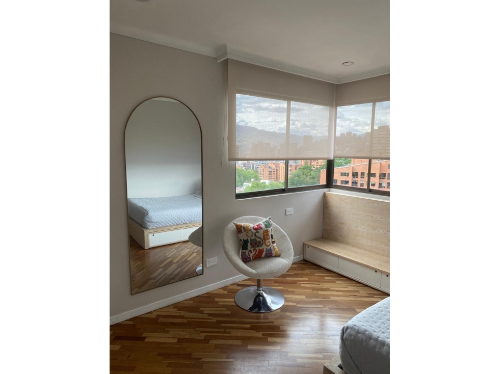 APATAMENTO REMODELADO UBICADO EN EL TESORO — foto 5
