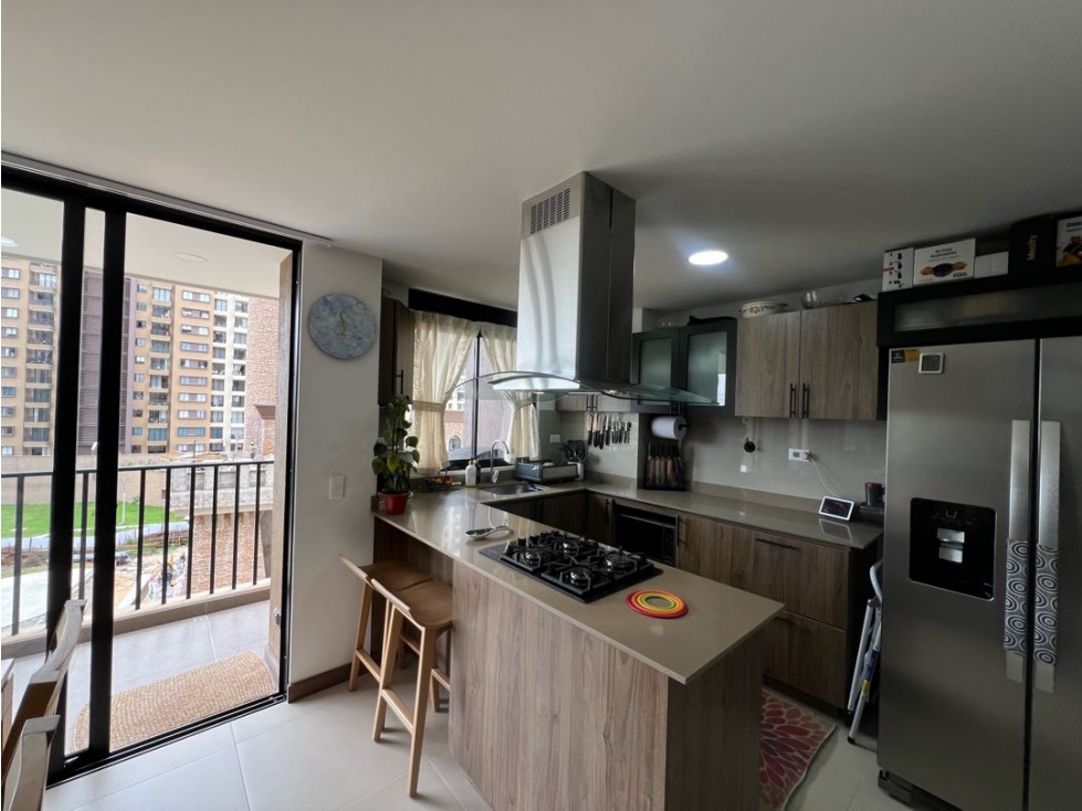 APARTAMENTO EN VENTA, RIONEGRO 83m2 — foto 2