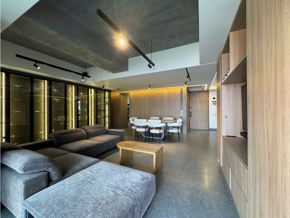 Venta apartamento, El Poblado, Tesoro. Unidad completa. — foto 4