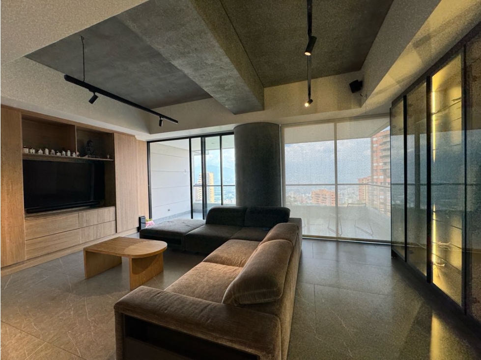Venta apartamento, El Poblado, Tesoro. Unidad completa. — foto 5