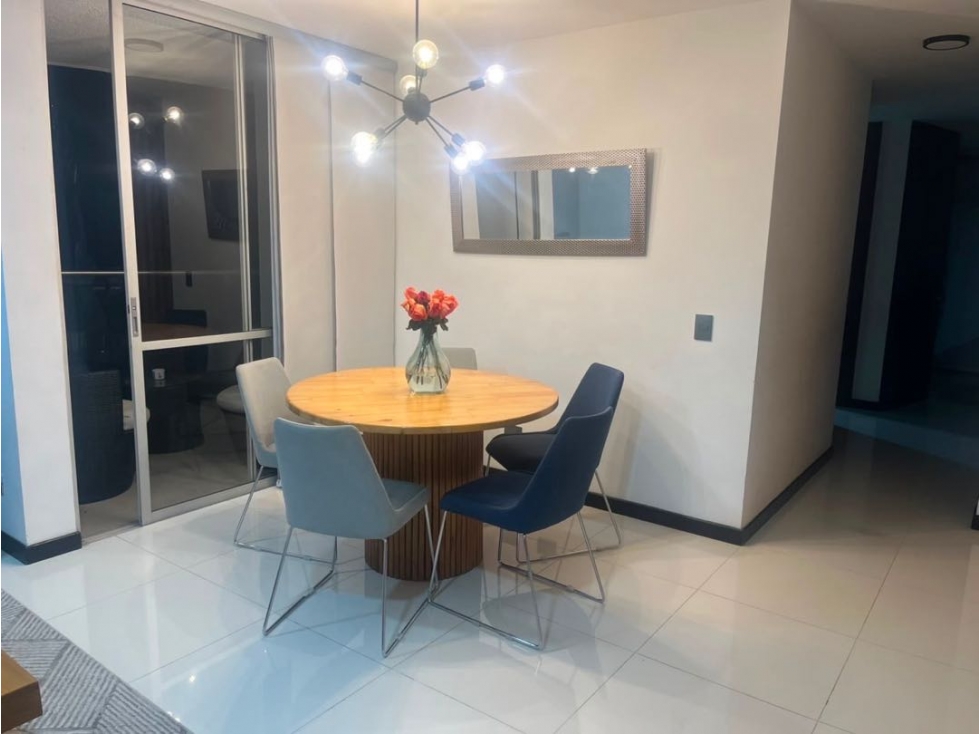 VENTA AMPLIO APARTAMENTO CERRITOS PEREIRA