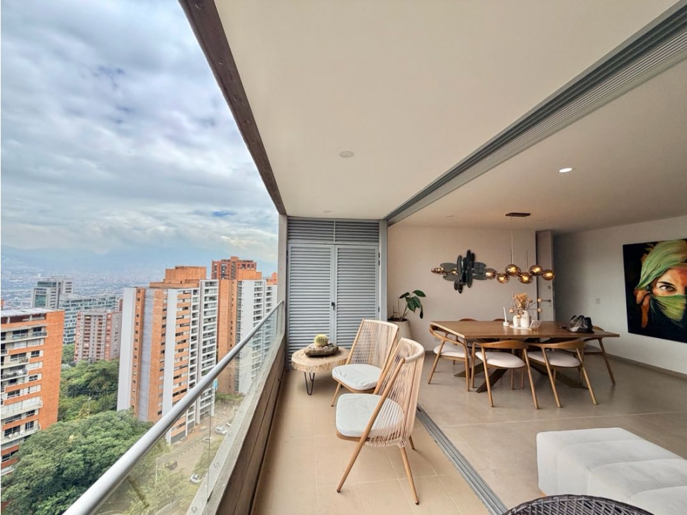 Apto Amob piso Alto | Sector Ceylan | 134Mts | 3 Hab | Balcón — foto 3