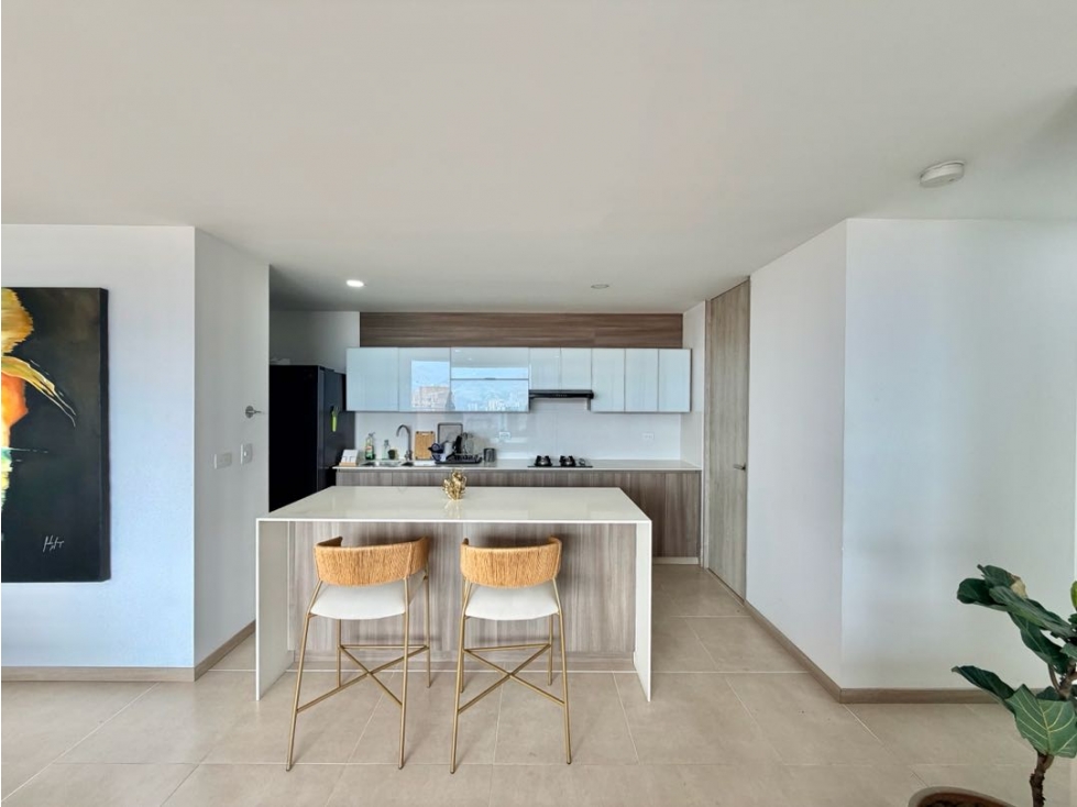 Apto Amob piso Alto | Sector Ceylan | 134Mts | 3 Hab | Balcón — foto 4
